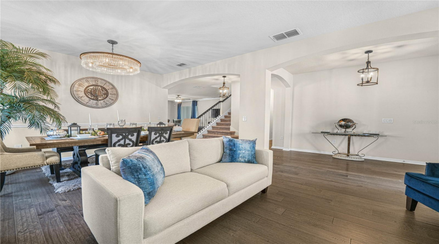 DAVENPORT, Florida 33837, 5 Bedrooms Bedrooms, ,3 BathroomsBathrooms,Residential,For Sale,WHIRLAWAY,0,MFRTB8530509
