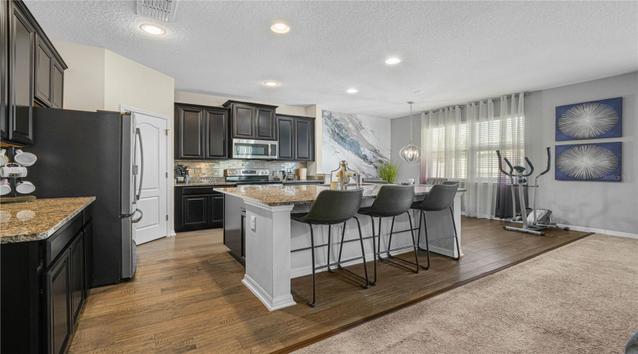 DAVENPORT, Florida 33837, 5 Bedrooms Bedrooms, ,3 BathroomsBathrooms,Residential,For Sale,WHIRLAWAY,0,MFRTB8530509