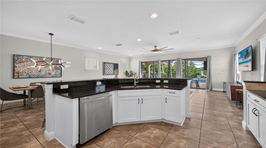 KISSIMMEE, Florida 34747, 5 Bedrooms Bedrooms, ,5 BathroomsBathrooms,Residential,For Sale,DESERT MOUNTAIN,0,MFRS5154192