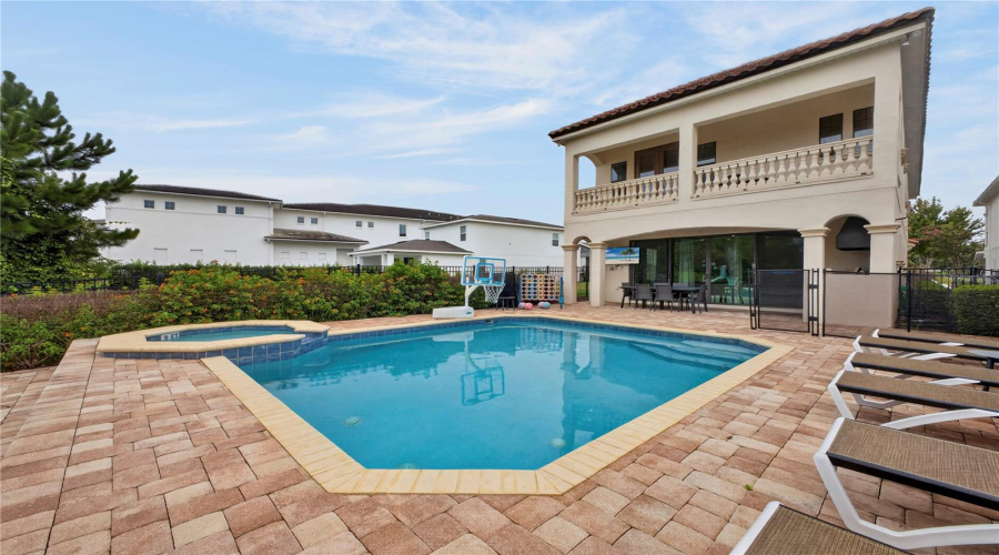 KISSIMMEE, Florida 34747, 5 Bedrooms Bedrooms, ,5 BathroomsBathrooms,Residential,For Sale,DESERT MOUNTAIN,0,MFRS5154192