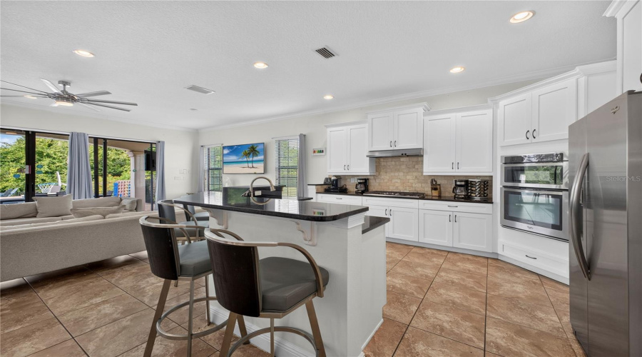 KISSIMMEE, Florida 34747, 5 Bedrooms Bedrooms, ,5 BathroomsBathrooms,Residential,For Sale,DESERT MOUNTAIN,0,MFRS5154192