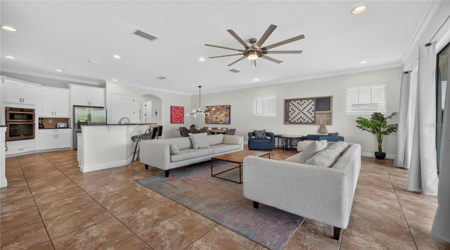 KISSIMMEE, Florida 34747, 5 Bedrooms Bedrooms, ,5 BathroomsBathrooms,Residential,For Sale,DESERT MOUNTAIN,0,MFRS5154192
