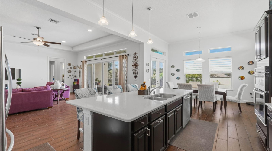 ORLANDO, Florida 32836, 4 Bedrooms Bedrooms, ,4 BathroomsBathrooms,Residential,For Sale,CHILTON,0,MFRO6428894
