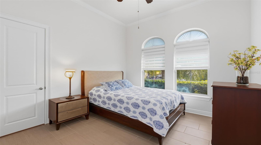 ORLANDO, Florida 32836, 4 Bedrooms Bedrooms, ,4 BathroomsBathrooms,Residential,For Sale,CHILTON,0,MFRO6428894