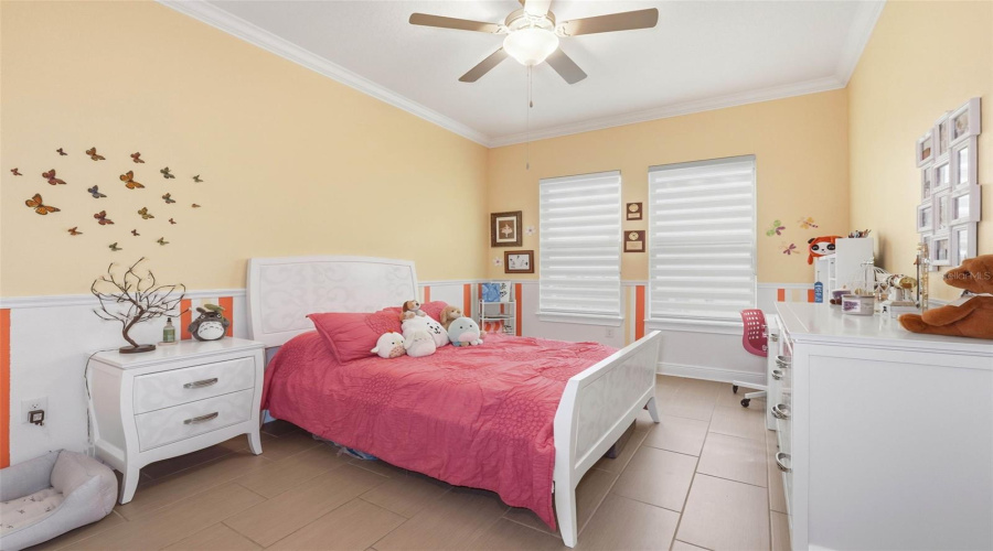 ORLANDO, Florida 32836, 4 Bedrooms Bedrooms, ,4 BathroomsBathrooms,Residential,For Sale,CHILTON,0,MFRO6428894