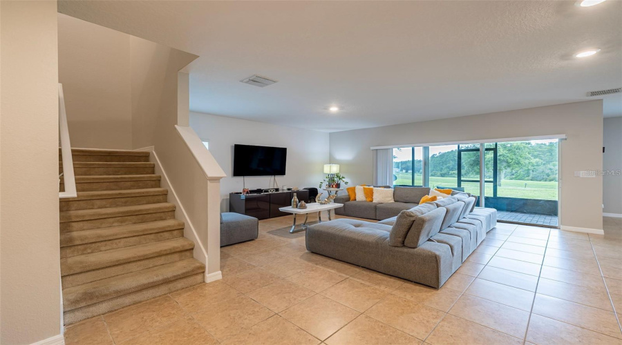 DAVENPORT, Florida 33897, 5 Bedrooms Bedrooms, ,3 BathroomsBathrooms,Residential,For Sale,OGELTHORPE,0,MFRO6429205