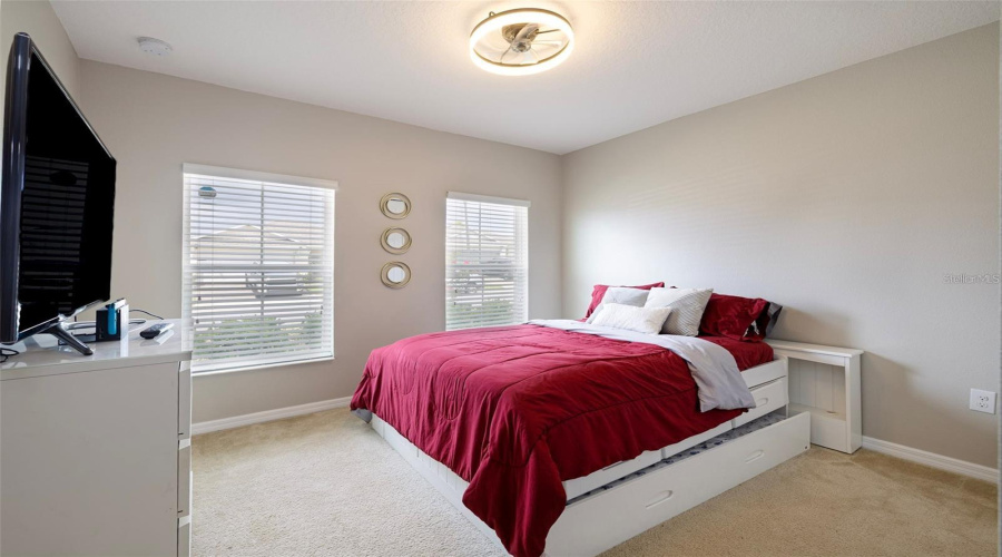 DAVENPORT, Florida 33897, 5 Bedrooms Bedrooms, ,3 BathroomsBathrooms,Residential,For Sale,OGELTHORPE,0,MFRO6429205