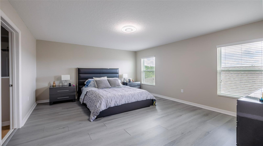 DAVENPORT, Florida 33897, 5 Bedrooms Bedrooms, ,3 BathroomsBathrooms,Residential,For Sale,OGELTHORPE,0,MFRO6429205