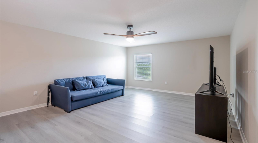 DAVENPORT, Florida 33897, 5 Bedrooms Bedrooms, ,3 BathroomsBathrooms,Residential,For Sale,OGELTHORPE,0,MFRO6429205