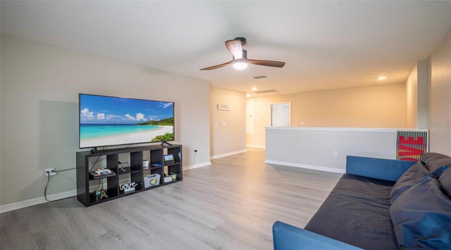 DAVENPORT, Florida 33897, 5 Bedrooms Bedrooms, ,3 BathroomsBathrooms,Residential,For Sale,OGELTHORPE,0,MFRO6429205