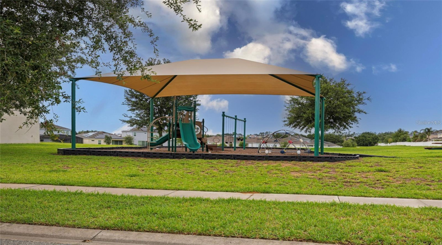 DAVENPORT, Florida 33897, 5 Bedrooms Bedrooms, ,3 BathroomsBathrooms,Residential,For Sale,OGELTHORPE,0,MFRO6429205