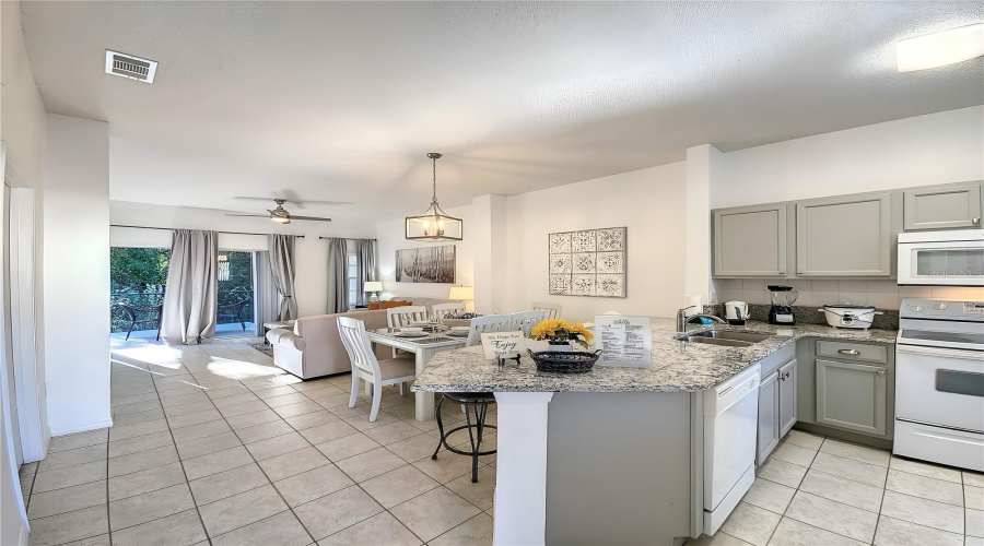 KISSIMMEE, Florida 34746, 3 Bedrooms Bedrooms, ,2 BathroomsBathrooms,Residential,For Sale,PARK RIDGE,0,MFRO6425222