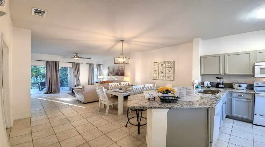 KISSIMMEE, Florida 34746, 3 Bedrooms Bedrooms, ,2 BathroomsBathrooms,Residential,For Sale,PARK RIDGE,0,MFRO6425222