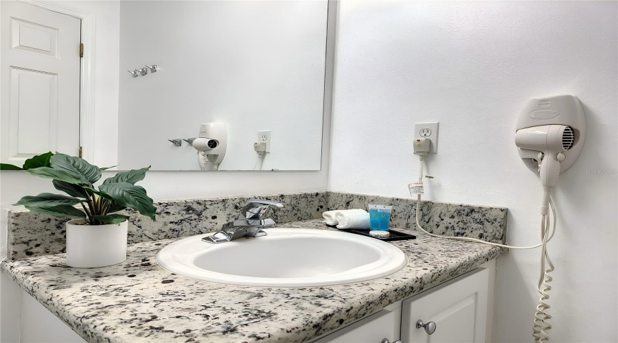 KISSIMMEE, Florida 34746, 3 Bedrooms Bedrooms, ,2 BathroomsBathrooms,Residential,For Sale,PARK RIDGE,0,MFRO6425222