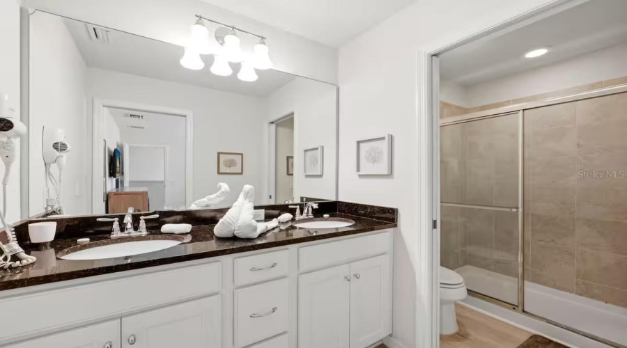 KISSIMMEE, Florida 34747, 8 Bedrooms Bedrooms, ,6 BathroomsBathrooms,Residential,For Sale,NICE,0,MFRO6429118