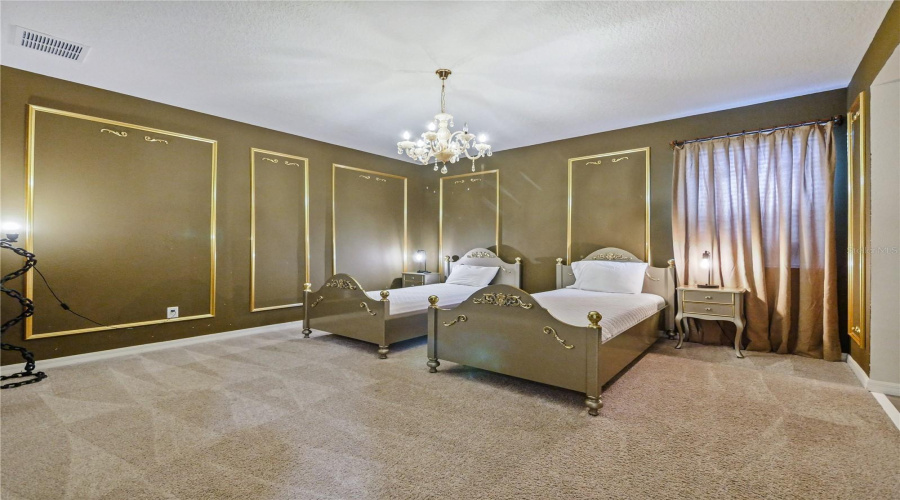 KISSIMMEE, Florida 34747, 8 Bedrooms Bedrooms, ,7 BathroomsBathrooms,Residential,For Sale,SAWYER PALM,0,MFRO6429006