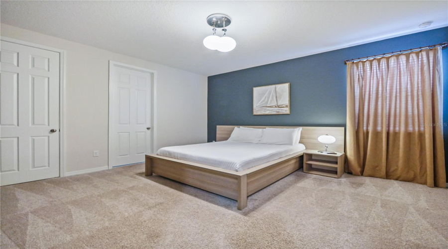 KISSIMMEE, Florida 34747, 8 Bedrooms Bedrooms, ,7 BathroomsBathrooms,Residential,For Sale,SAWYER PALM,0,MFRO6429006