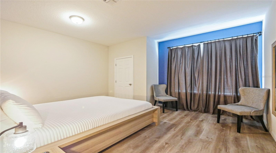 KISSIMMEE, Florida 34747, 8 Bedrooms Bedrooms, ,7 BathroomsBathrooms,Residential,For Sale,SAWYER PALM,0,MFRO6429006