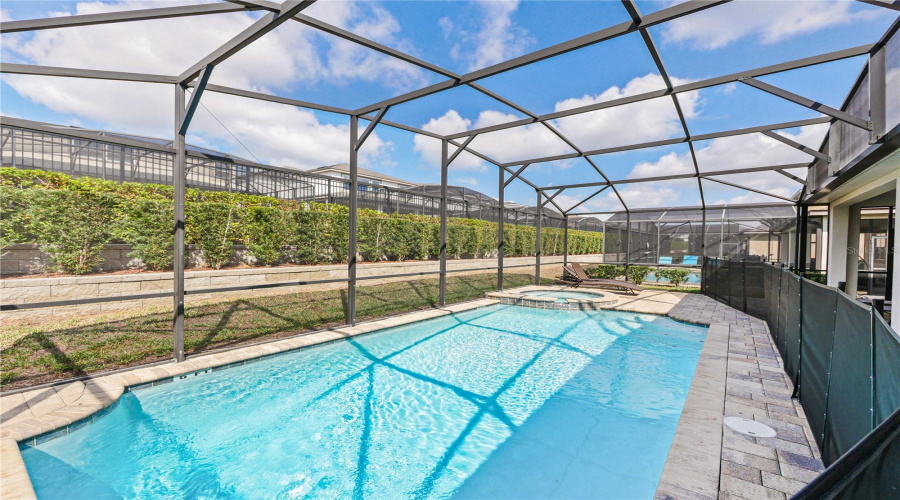 KISSIMMEE, Florida 34747, 8 Bedrooms Bedrooms, ,7 BathroomsBathrooms,Residential,For Sale,SAWYER PALM,0,MFRO6429006