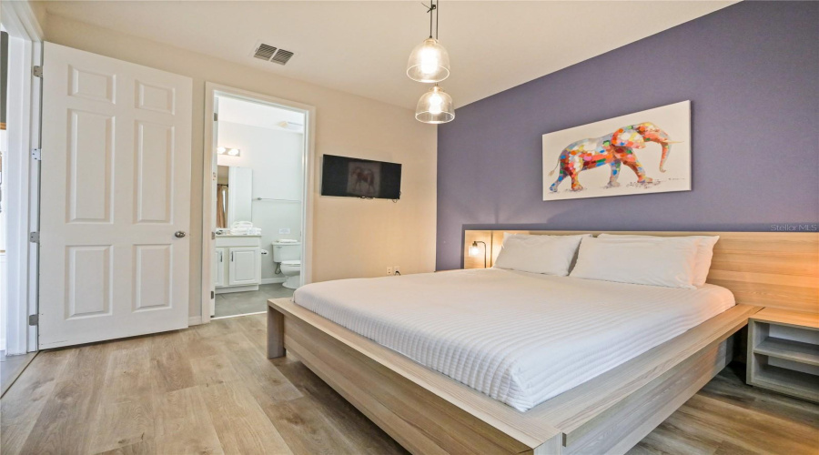 KISSIMMEE, Florida 34747, 8 Bedrooms Bedrooms, ,7 BathroomsBathrooms,Residential,For Sale,SAWYER PALM,0,MFRO6429006