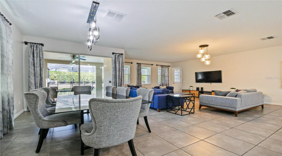 KISSIMMEE, Florida 34747, 8 Bedrooms Bedrooms, ,7 BathroomsBathrooms,Residential,For Sale,SAWYER PALM,0,MFRO6429006