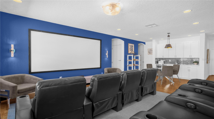 KISSIMMEE, Florida 34746, 10 Bedrooms Bedrooms, ,8 BathroomsBathrooms,Residential,For Sale,MARCELLO,0,MFRG5115738