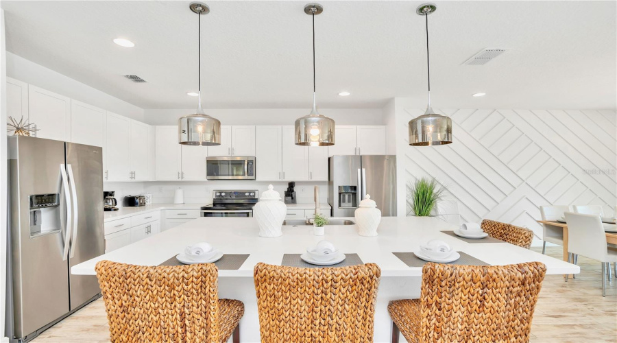 KISSIMMEE, Florida 34746, 10 Bedrooms Bedrooms, ,8 BathroomsBathrooms,Residential,For Sale,MARCELLO,0,MFRG5115738