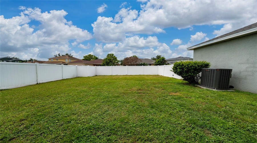 KISSIMMEE, Florida 34746, 4 Bedrooms Bedrooms, ,2 BathroomsBathrooms,Residential,For Sale,WESTBROOK,0,MFRS5154674