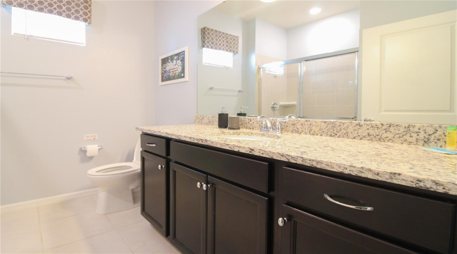 DAVENPORT, Florida 33897, 10 Bedrooms Bedrooms, ,8 BathroomsBathrooms,Residential,For Sale,LELANI,0,MFRO6428920