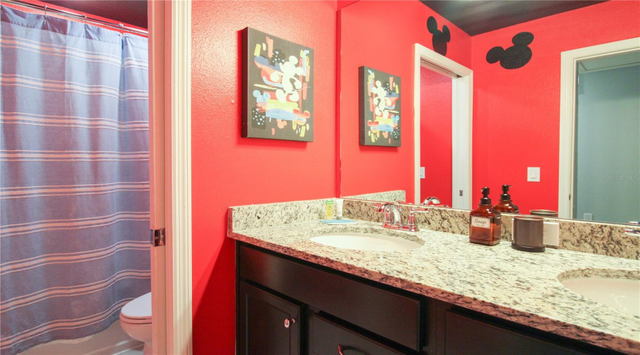 DAVENPORT, Florida 33897, 10 Bedrooms Bedrooms, ,8 BathroomsBathrooms,Residential,For Sale,LELANI,0,MFRO6428920