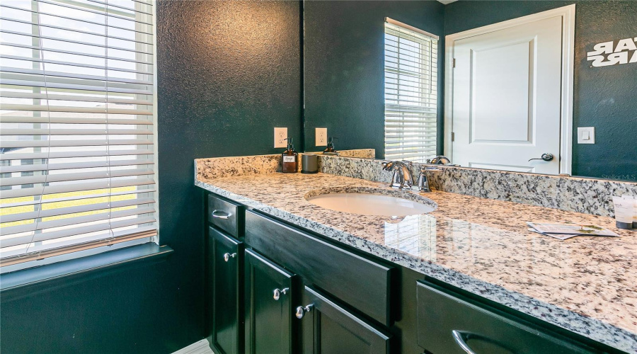 DAVENPORT, Florida 33897, 10 Bedrooms Bedrooms, ,8 BathroomsBathrooms,Residential,For Sale,LELANI,0,MFRO6428920