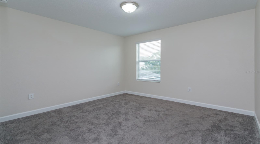 DAVENPORT, Florida 33896, 6 Bedrooms Bedrooms, ,6 BathroomsBathrooms,Residential,For Sale,MOON VALLEY,0,MFRO6429083