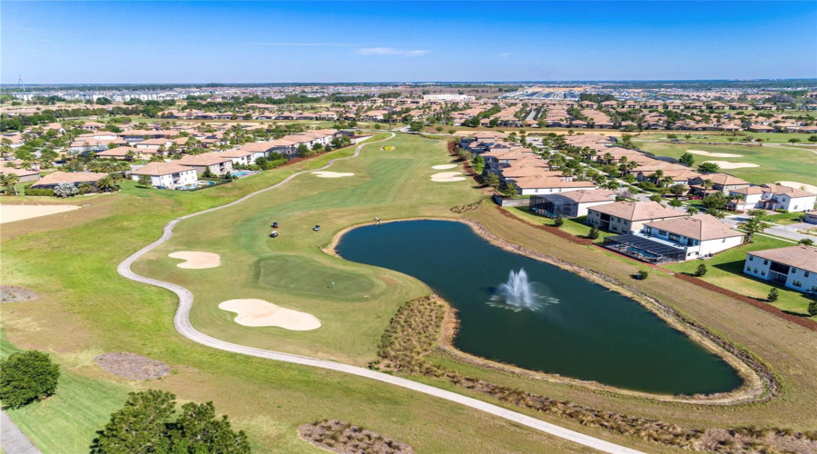 DAVENPORT, Florida 33896, 6 Bedrooms Bedrooms, ,6 BathroomsBathrooms,Residential,For Sale,MOON VALLEY,0,MFRO6429083