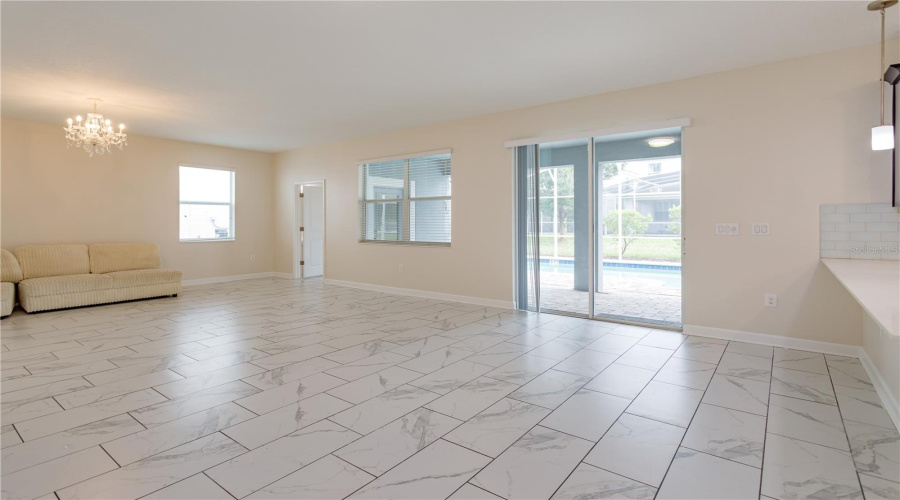 DAVENPORT, Florida 33896, 6 Bedrooms Bedrooms, ,6 BathroomsBathrooms,Residential,For Sale,MOON VALLEY,0,MFRO6429083