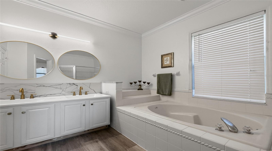 KISSIMMEE, Florida 34746, 3 Bedrooms Bedrooms, ,2 BathroomsBathrooms,Residential,For Sale,FOREST PARK,0,MFRO6429562
