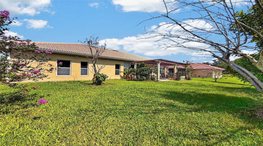 KISSIMMEE, Florida 34746, 3 Bedrooms Bedrooms, ,2 BathroomsBathrooms,Residential,For Sale,FOREST PARK,0,MFRO6429562