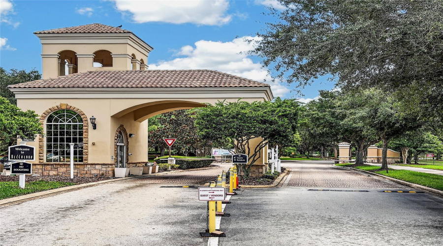 KISSIMMEE, Florida 34746, 3 Bedrooms Bedrooms, ,2 BathroomsBathrooms,Residential,For Sale,FOREST PARK,0,MFRO6429562