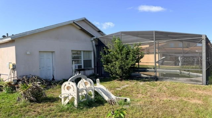 DAVENPORT, Florida 33897, 4 Bedrooms Bedrooms, ,2 BathroomsBathrooms,Residential,For Sale,CORVINA,0,MFRP4939452