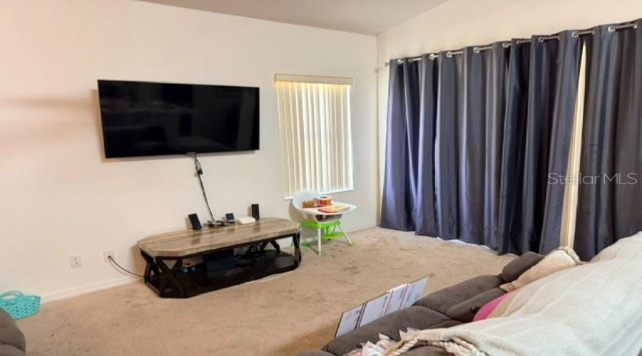 DAVENPORT, Florida 33897, 4 Bedrooms Bedrooms, ,2 BathroomsBathrooms,Residential,For Sale,CORVINA,0,MFRP4939452