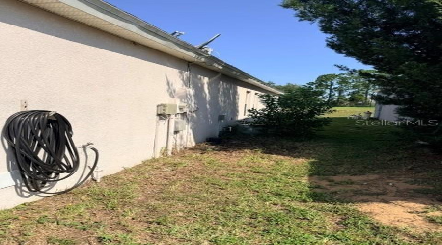 DAVENPORT, Florida 33897, 4 Bedrooms Bedrooms, ,2 BathroomsBathrooms,Residential,For Sale,CORVINA,0,MFRP4939452