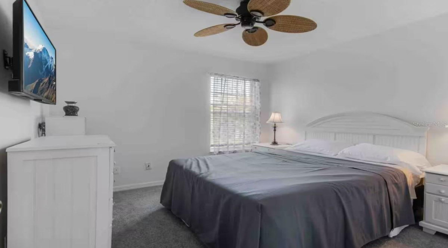 DAVENPORT, Florida 33897, 5 Bedrooms Bedrooms, ,3 BathroomsBathrooms,Residential,For Sale,CORVINA,0,MFRTB8533365