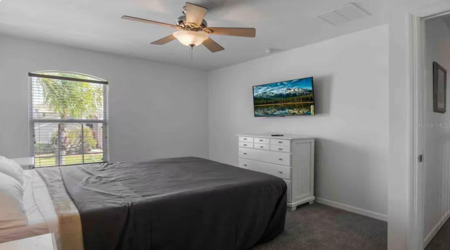 DAVENPORT, Florida 33897, 5 Bedrooms Bedrooms, ,3 BathroomsBathrooms,Residential,For Sale,CORVINA,0,MFRTB8533365