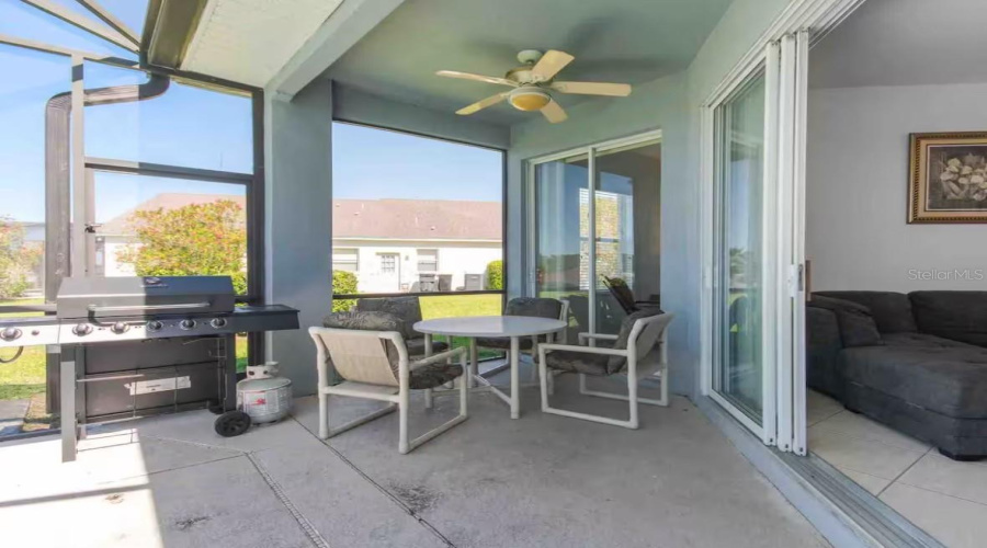 DAVENPORT, Florida 33897, 5 Bedrooms Bedrooms, ,3 BathroomsBathrooms,Residential,For Sale,CORVINA,0,MFRTB8533365