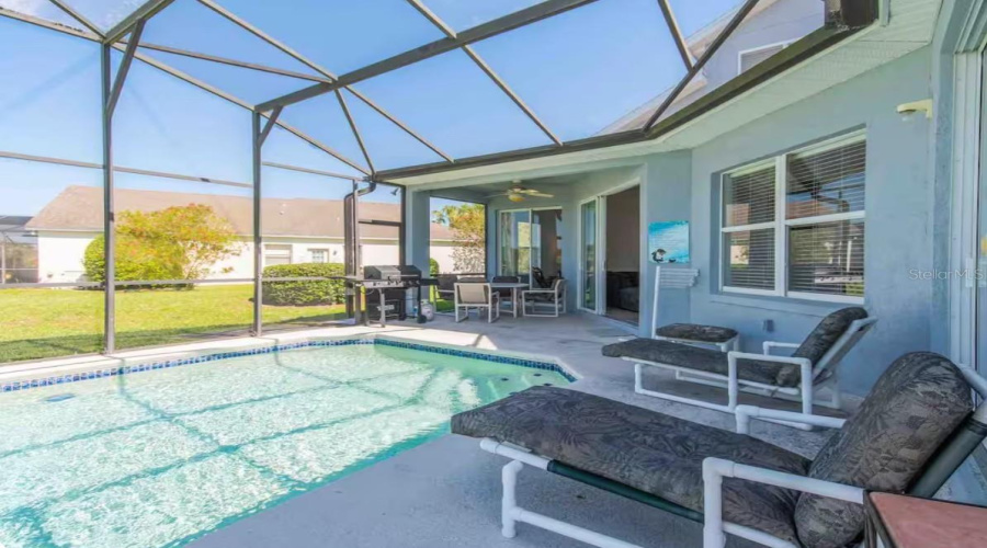 DAVENPORT, Florida 33897, 5 Bedrooms Bedrooms, ,3 BathroomsBathrooms,Residential,For Sale,CORVINA,0,MFRTB8533365