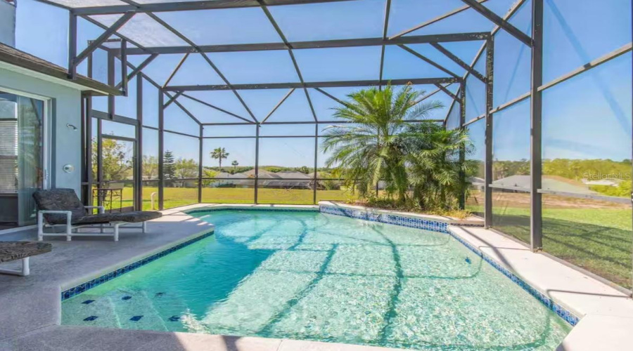 DAVENPORT, Florida 33897, 5 Bedrooms Bedrooms, ,3 BathroomsBathrooms,Residential,For Sale,CORVINA,0,MFRTB8533365