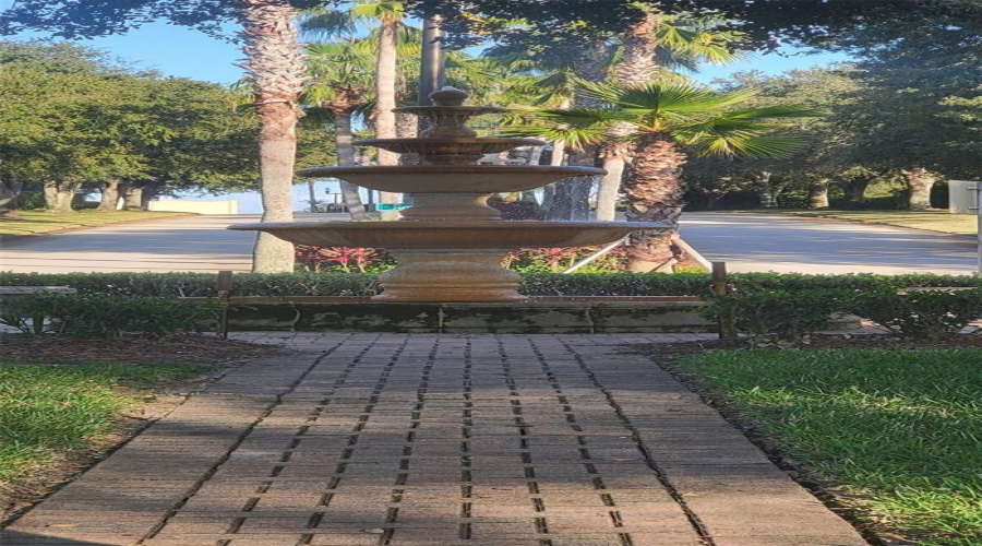 DAVENPORT, Florida 33897, 5 Bedrooms Bedrooms, ,3 BathroomsBathrooms,Residential,For Sale,CORVINA,0,MFRTB8533365