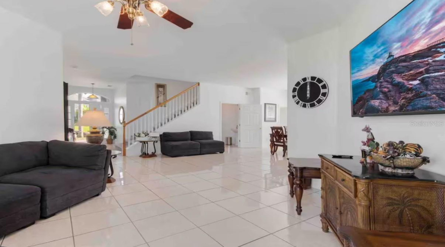 DAVENPORT, Florida 33897, 5 Bedrooms Bedrooms, ,3 BathroomsBathrooms,Residential,For Sale,CORVINA,0,MFRTB8533365