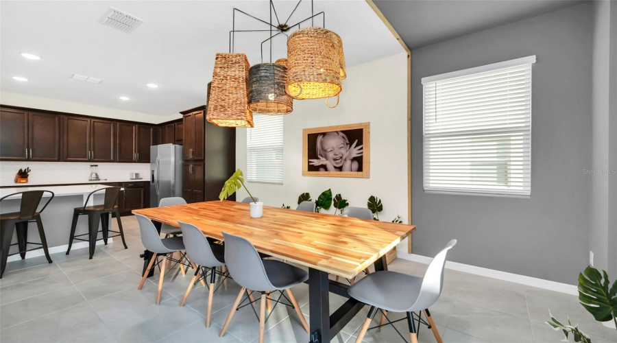 KISSIMMEE, Florida 34747, 6 Bedrooms Bedrooms, ,4 BathroomsBathrooms,Residential,For Sale,TROPICAL PALMS,0,MFRO6429663