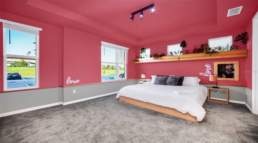 KISSIMMEE, Florida 34747, 6 Bedrooms Bedrooms, ,4 BathroomsBathrooms,Residential,For Sale,TROPICAL PALMS,0,MFRO6429663