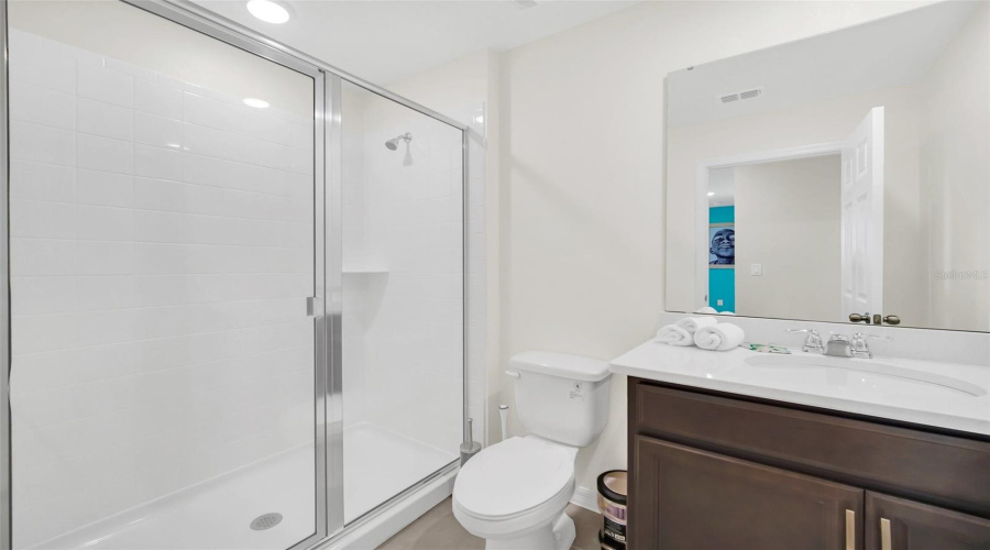 KISSIMMEE, Florida 34747, 6 Bedrooms Bedrooms, ,4 BathroomsBathrooms,Residential,For Sale,TROPICAL PALMS,0,MFRO6429663